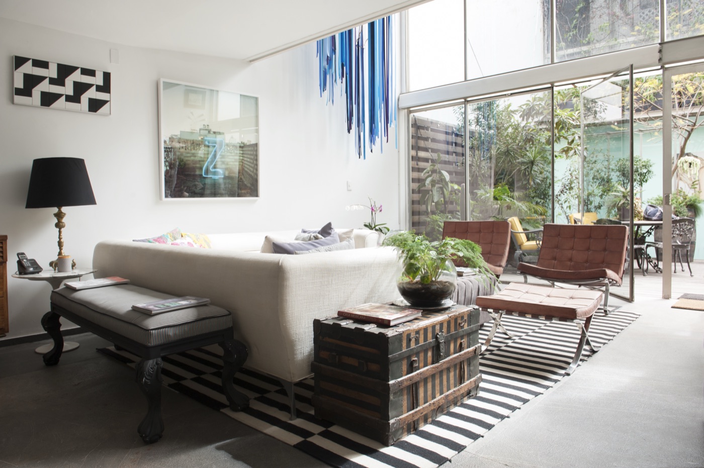 Art-Filled Townhouse — decor detail