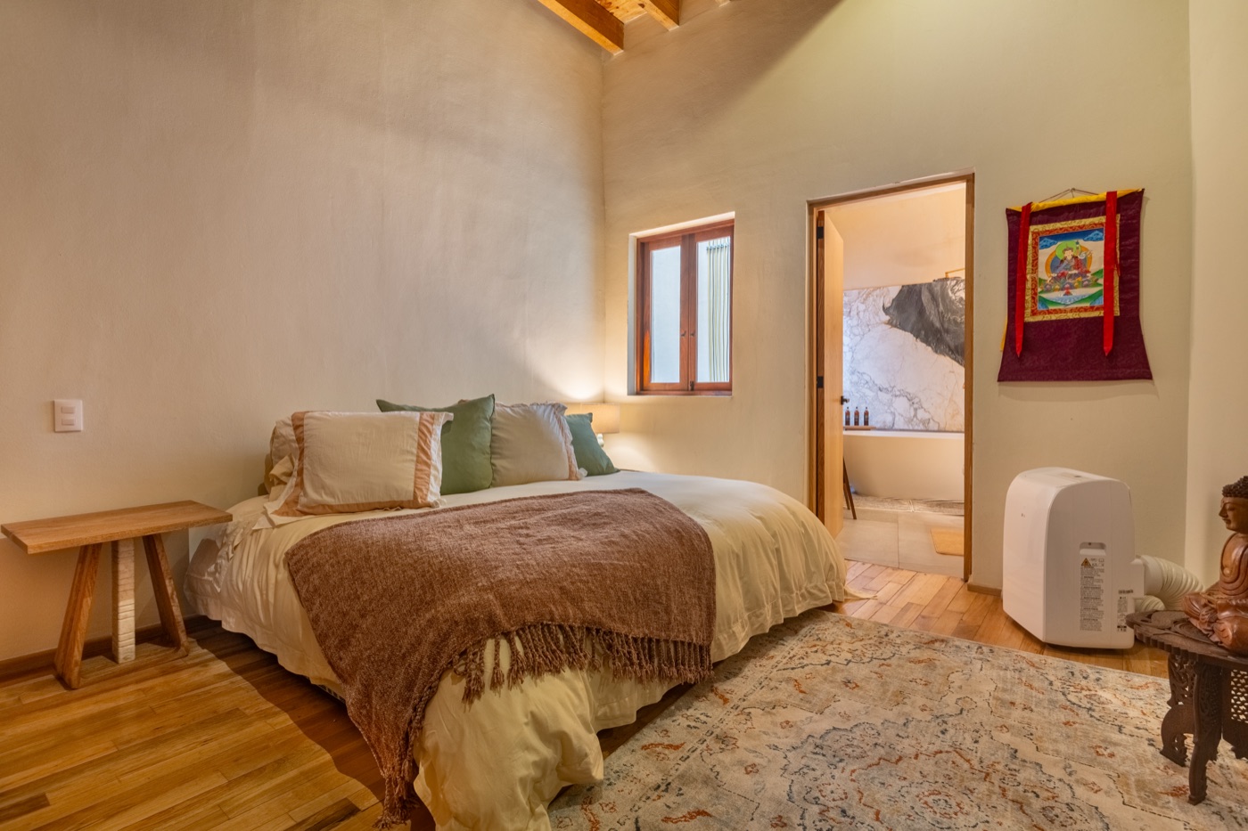 Design Apartment by Tana Karei — bedroom