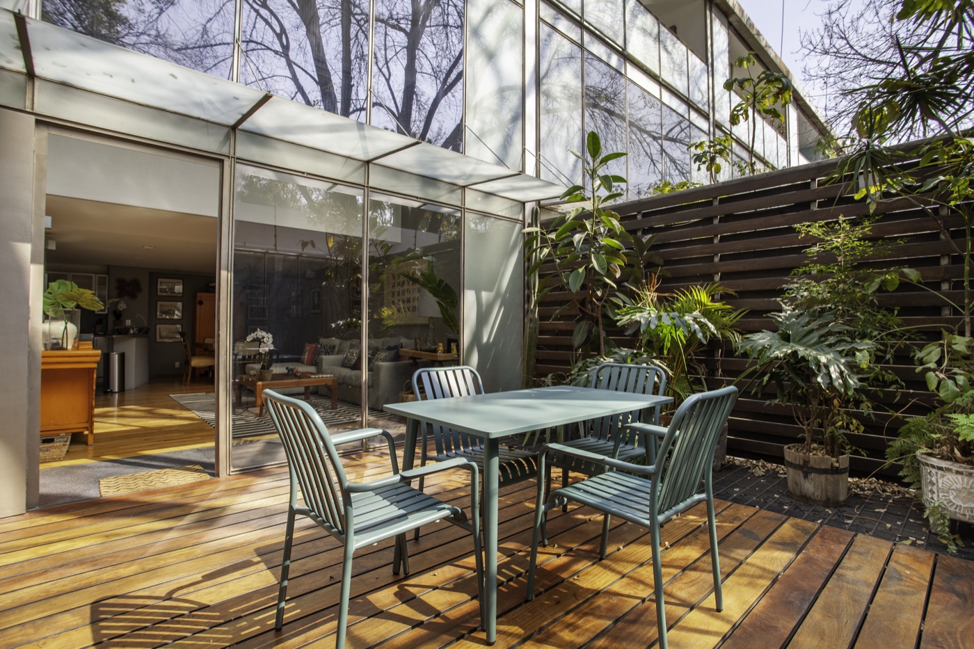 Peaceful Townhouse — wooden deck terrace, Mexico City